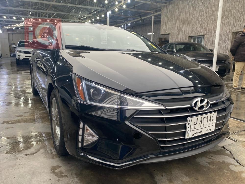هیوندای ئەلەنترا